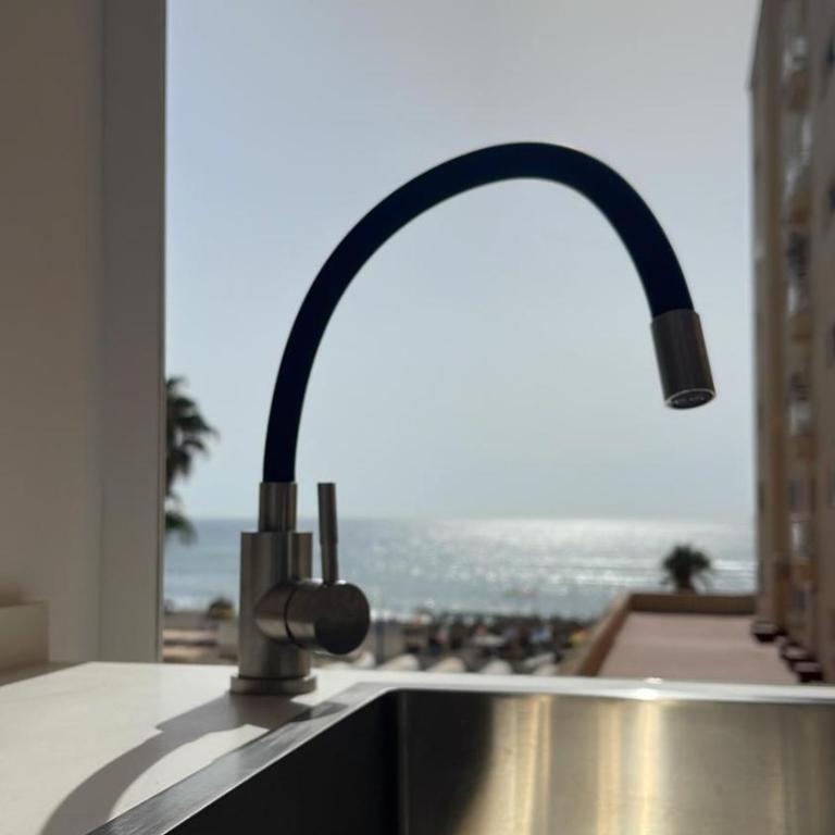 Torremolinos,estudio junto al mar en La Carihuela - One-Bedroom Apartment - 11