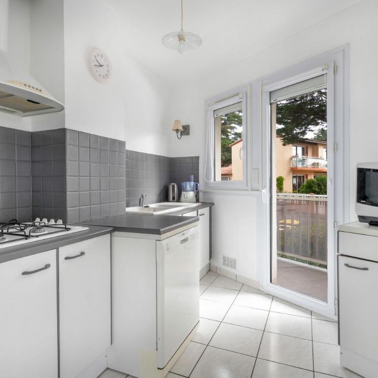 Front de mer, bel appartement pour 4 avec terrasse - Apartment - 10