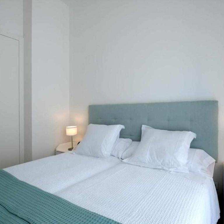 Mike House: Alójate en el corazón de Zaragoza - Two-Bedroom Apartment - 14