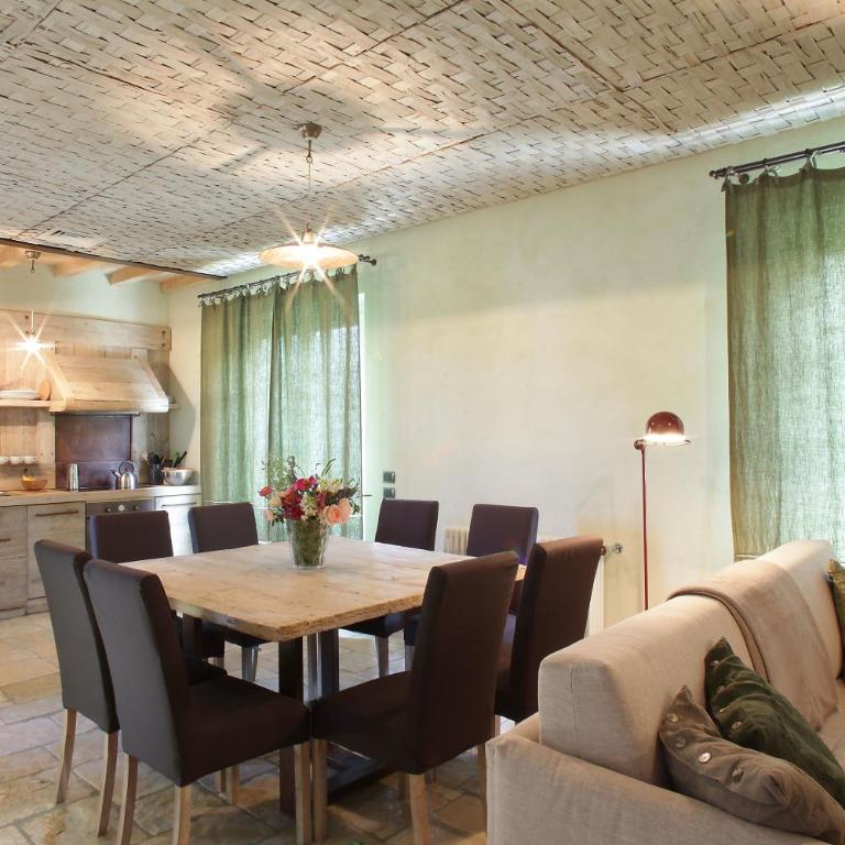 Olimagio Farm Stay with animals, 25m pool, beach at cycling distance - Deluxe Apartment mit 3 Schlafzimmern - 1