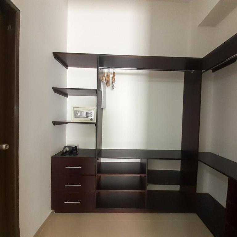 Hotel El Marqués De Manga - Superior Triple Room - 4