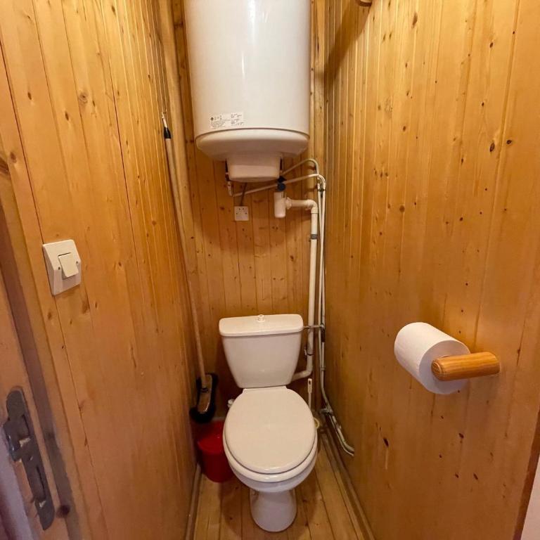 Chalet en bois avec terrasse et jardin à Barcelonnette - Chalet de 2 dormitorios - 9