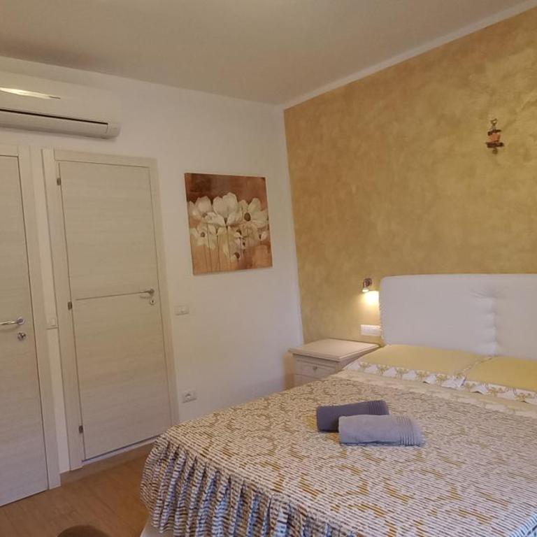 La Terrazza sul Mare Affittacamere - Camera Matrimoniale Deluxe con Vista Mare Laterale - 17