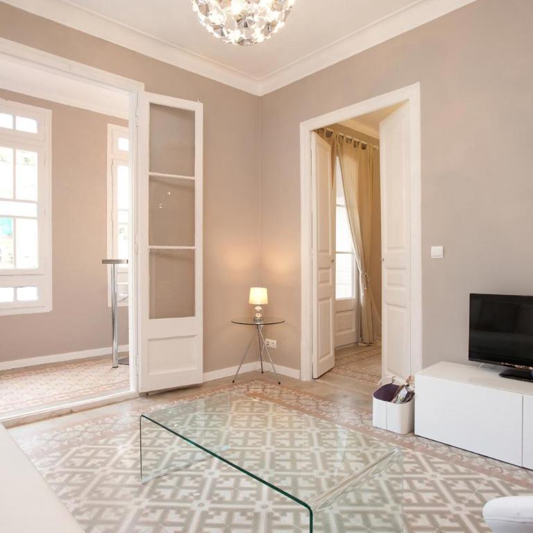 Enjoy Apartments Sofia - Three-Bedroom Apartment - 10