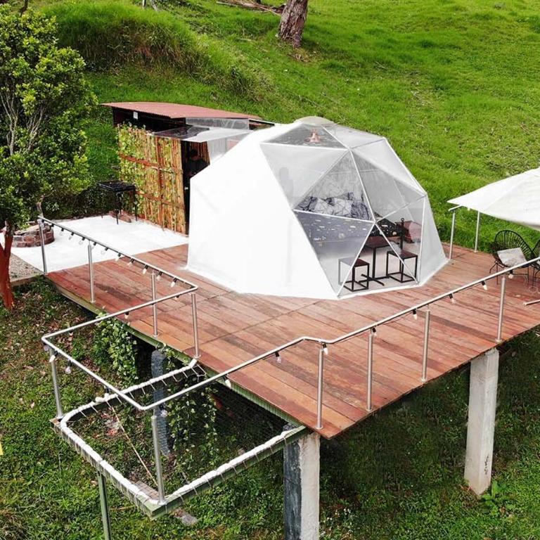 Glamping Reserva del Roble - Habitación Deluxe - 1 cama grande - 5