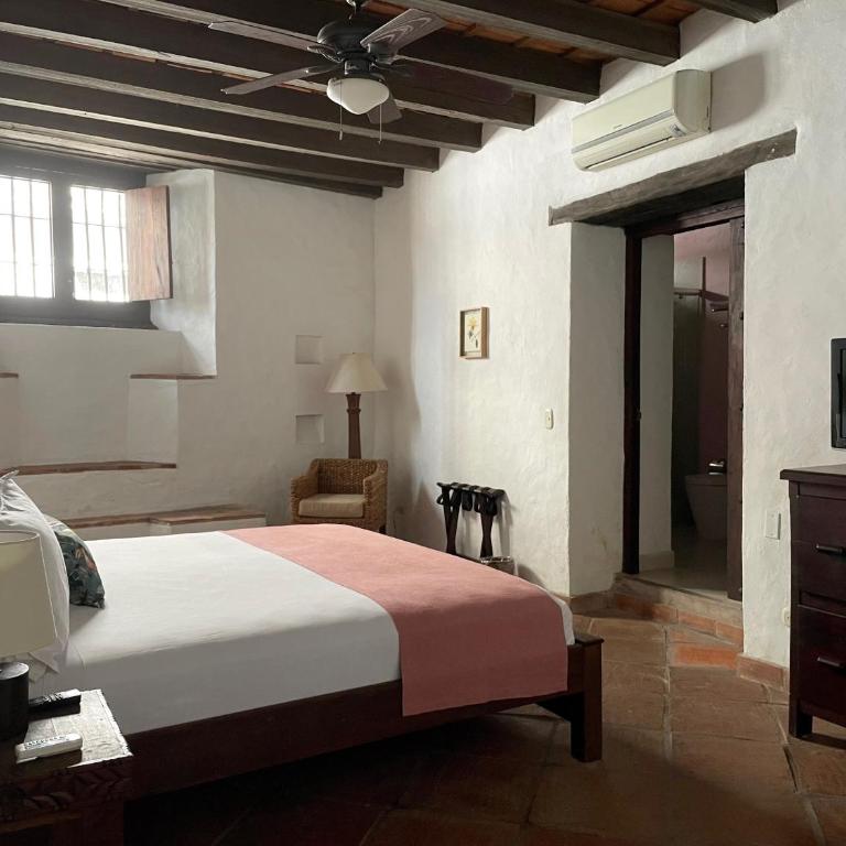 Hotel Boutique Posada Las Trampas - Habitación con cama grande - 6