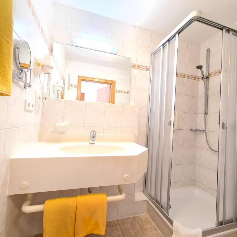 Thermenhotel Tannenhof - Ihr Wohlfühl-Hotel - Einzelzimmer - 5