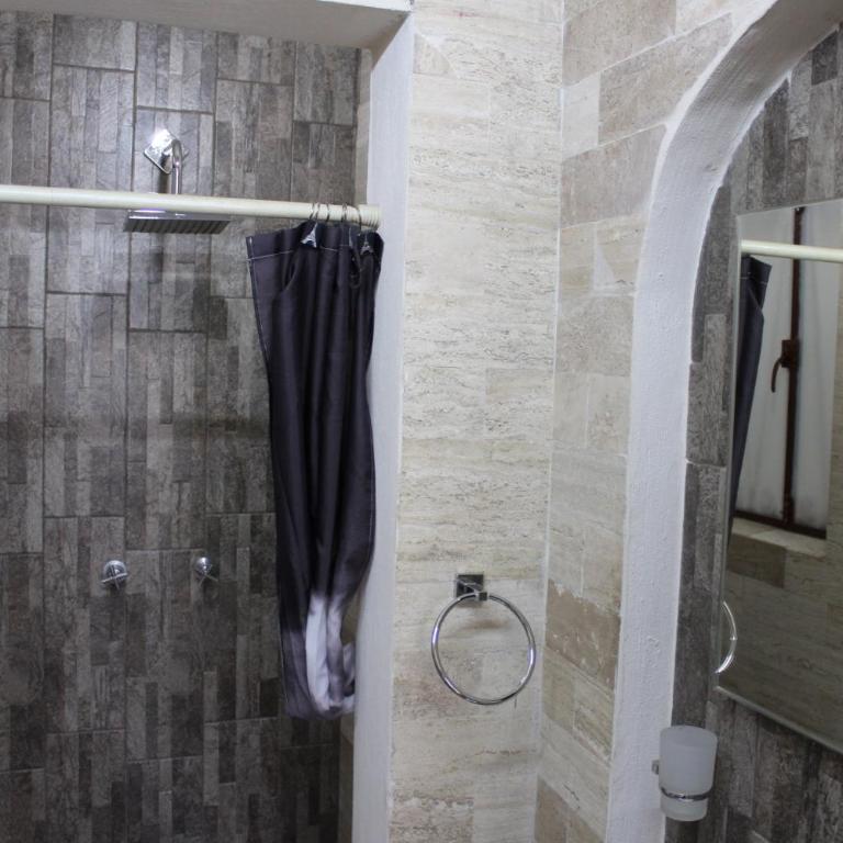 Habitación 1 Casa Minerva - Habitación Doble con baño privado - 14