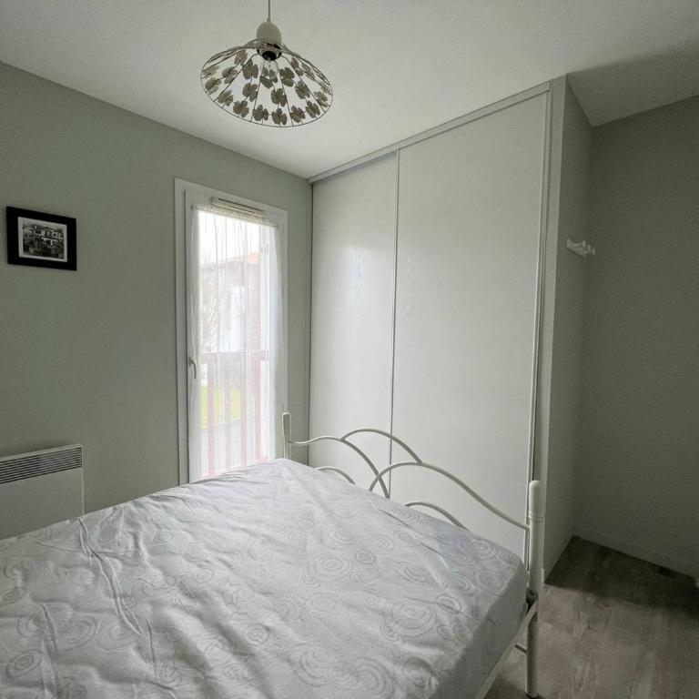 T2 calme à Cambo-les-Bains avec parking et internet - Appartamento con 1 Camera da Letto - 8