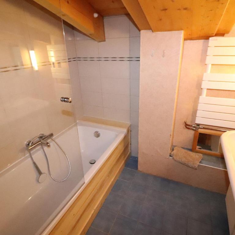 Appartement Confortable au Cœur de Tignes le Lac, Idéal pour 6 Personnes - FR-1-502-373 - Apartment - 7