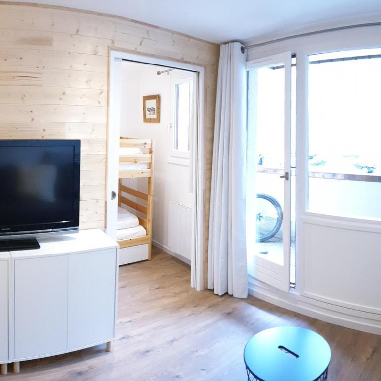 Studio rénové avec balcon, proche des pistes à Tignes, WiFi inclus - FR-1-502-435 - Studio - 8