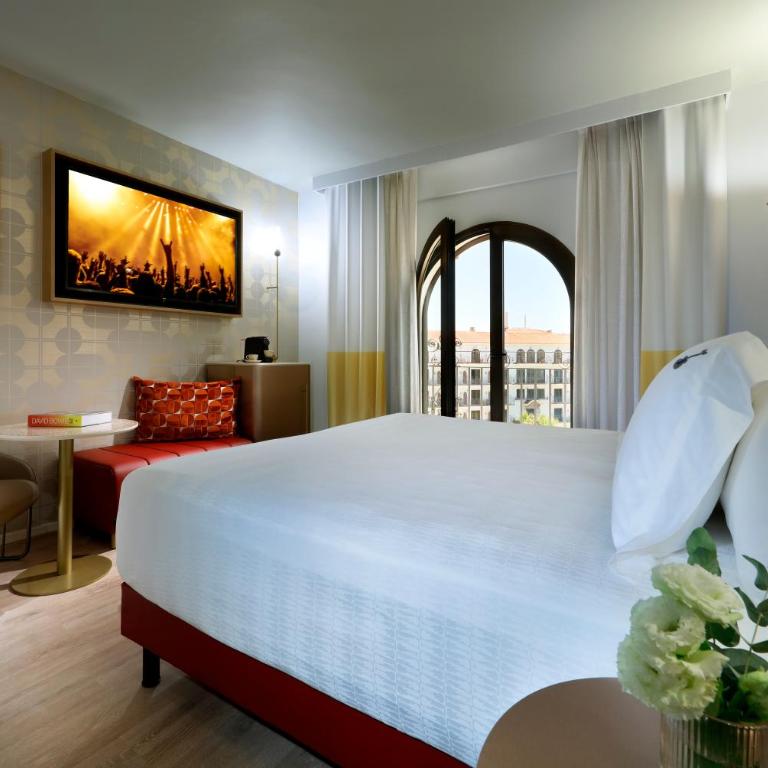 Hard Rock Hotel Marbella - Puerto Banús - Habitación Doble Superior - 2 camas - 4