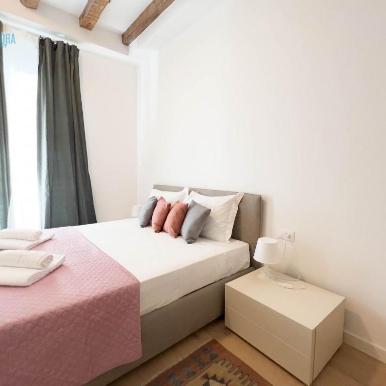 Cavana 5 Tirabora Short Rent - Appartamento con 1 Camera da Letto - 1