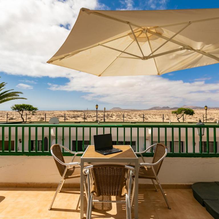 Apartamentos Vistas Dunasol - Apartamento con vistas a las montañas - 2