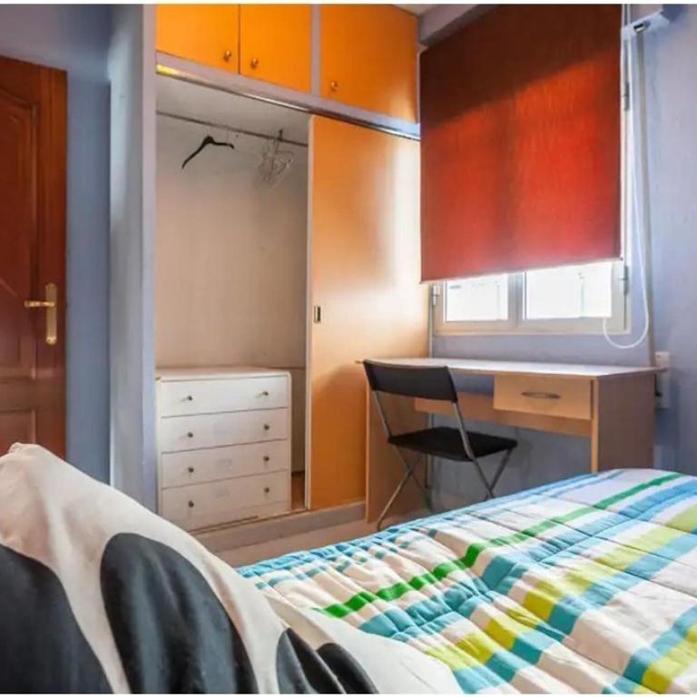 PISO CON BUENA RED WIFFI FIBRA ÓPTICA Alquiler de habitaciones - Habitación Individual - 5