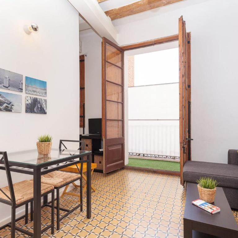 Borrell · Near ramblas - Standard Studio - 5