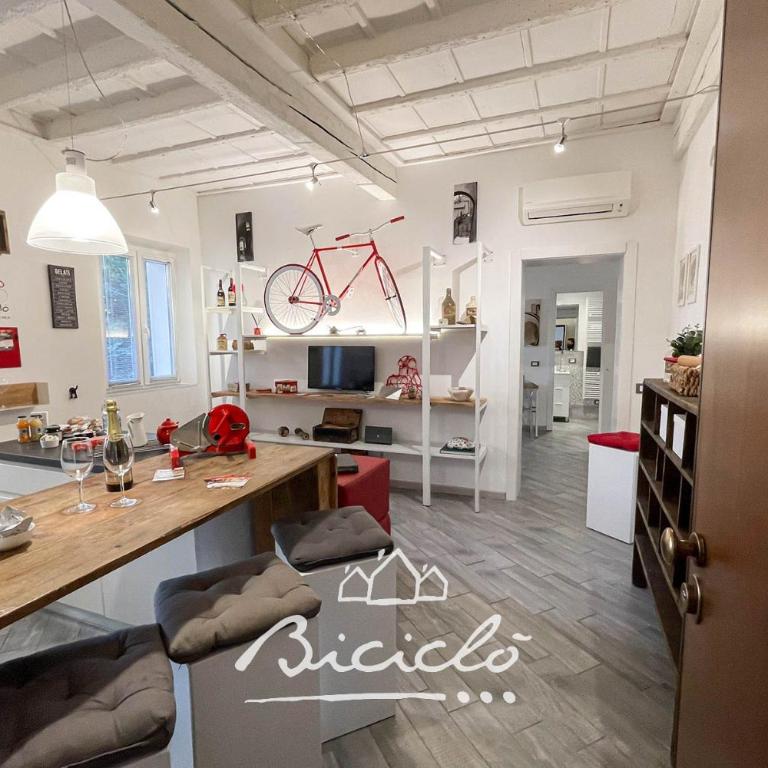 Biciclo' Rosso Ferrara - Appartamento Deluxe - 1