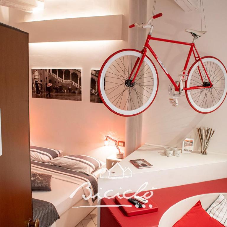 Biciclo' Rosso Ferrara - Loft - 2