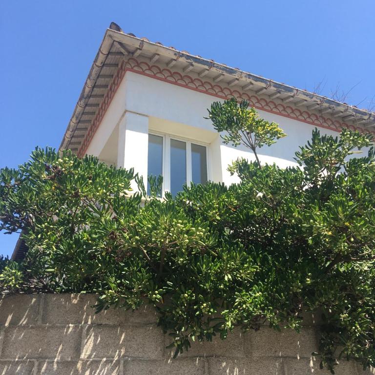 Dans une maison, appartement indépendant et jardin - Appartement 2 Chambres - 1