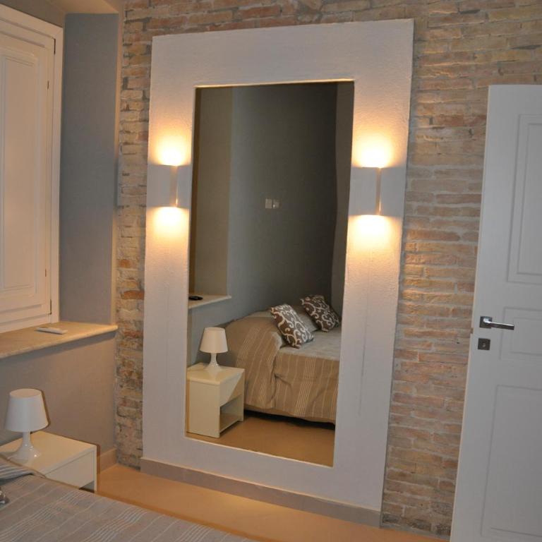 Luxury Apple Room Apartment Cagliari - Appartamento con 1 Camera da Letto - 2