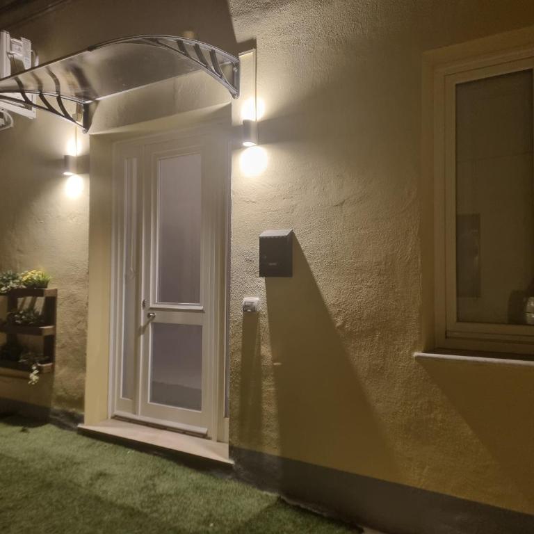 Luxury Apple Room Apartment Cagliari - Appartamento con 1 Camera da Letto - 9