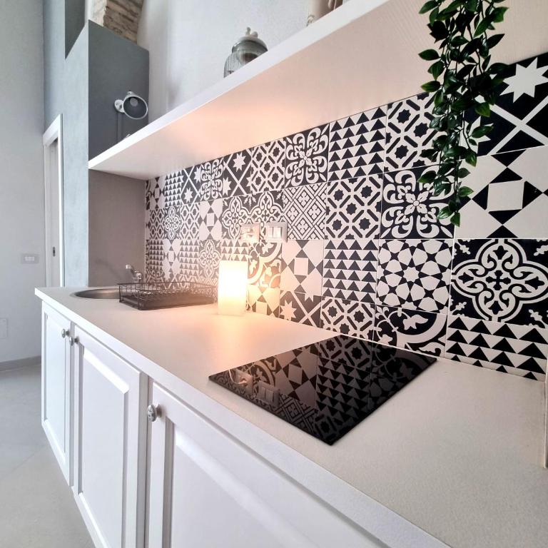 Luxury Apple Room Apartment Cagliari - Appartamento con 1 Camera da Letto - 13