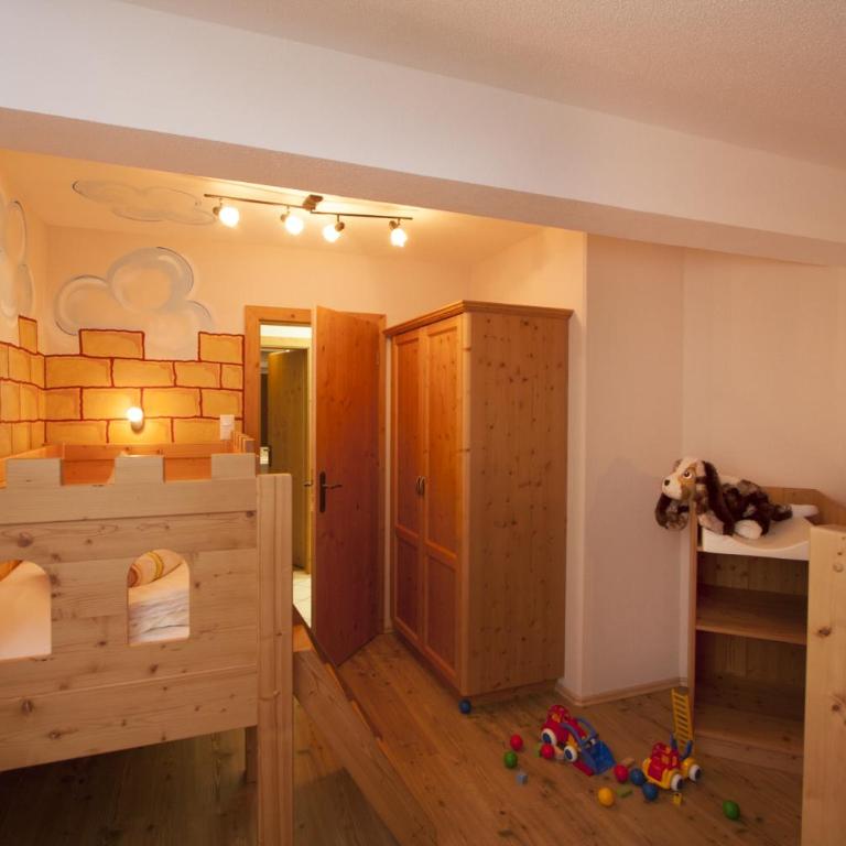 Kinderhotel Laderhof - Suite Familiale - 2