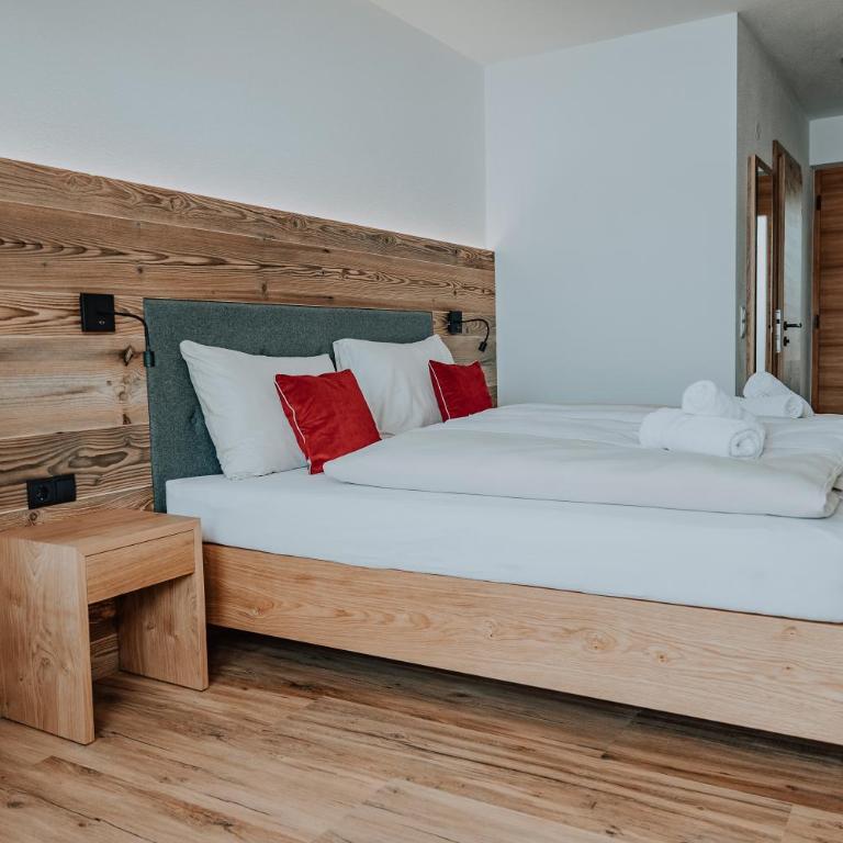 Reitlehenalm - Doppel-/Zweibettzimmer mit Balkon - 7