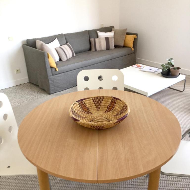 Dans une maison, appartement indépendant et jardin - Appartement 2 Chambres - 10