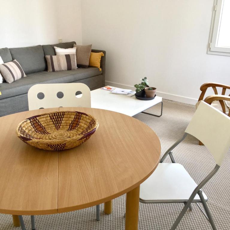 Dans une maison, appartement indépendant et jardin - Appartement 2 Chambres - 5