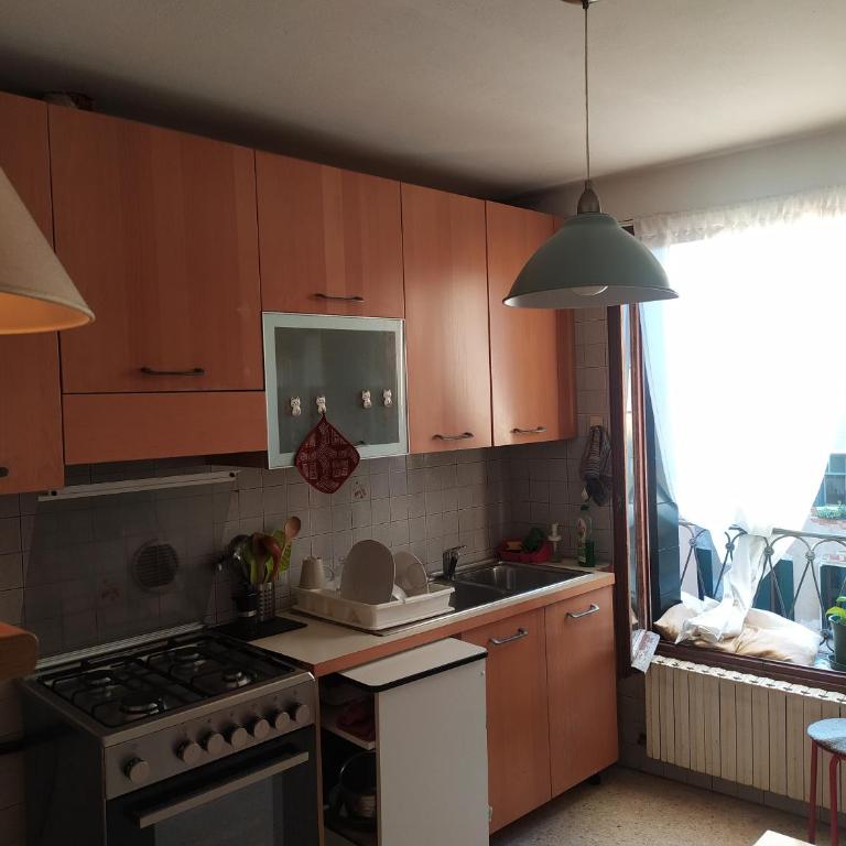 Two Steps from Rialto - Camera Matrimoniale con Bagno in Comune - 16