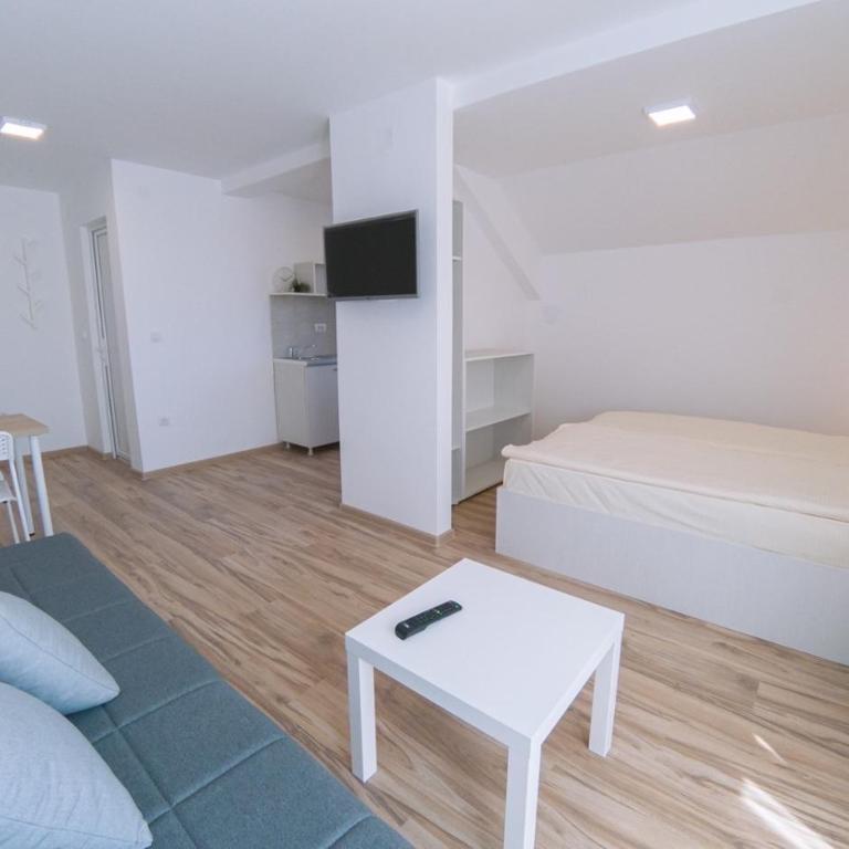 Milutinn-Lipa - Apartman sa 1 Spavaćom Sobom - 23