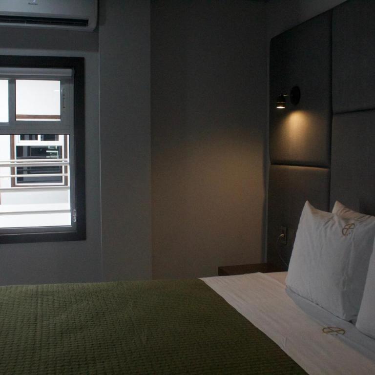 Hotel Grand One Plaza - Habitación Deluxe - 8