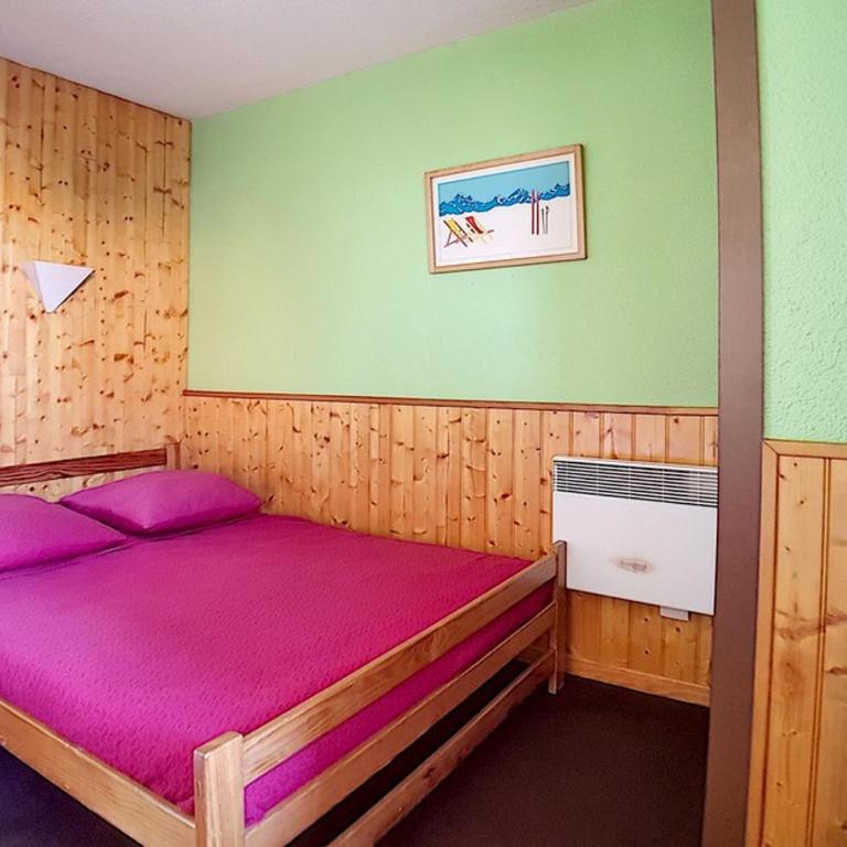Les Menuires: 2 Pièces Confortable Proche Pistes, Balcon - FR-1-344-1127 - Apartment - 8