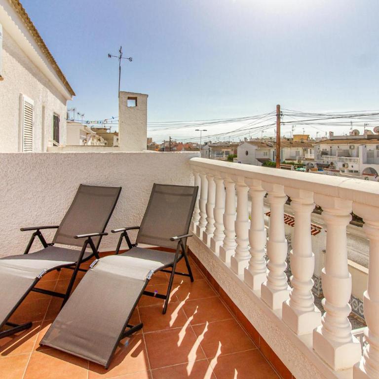 Beautiful Home In Torrevieja - Casa de vacaciones de 2 dormitorios - 3
