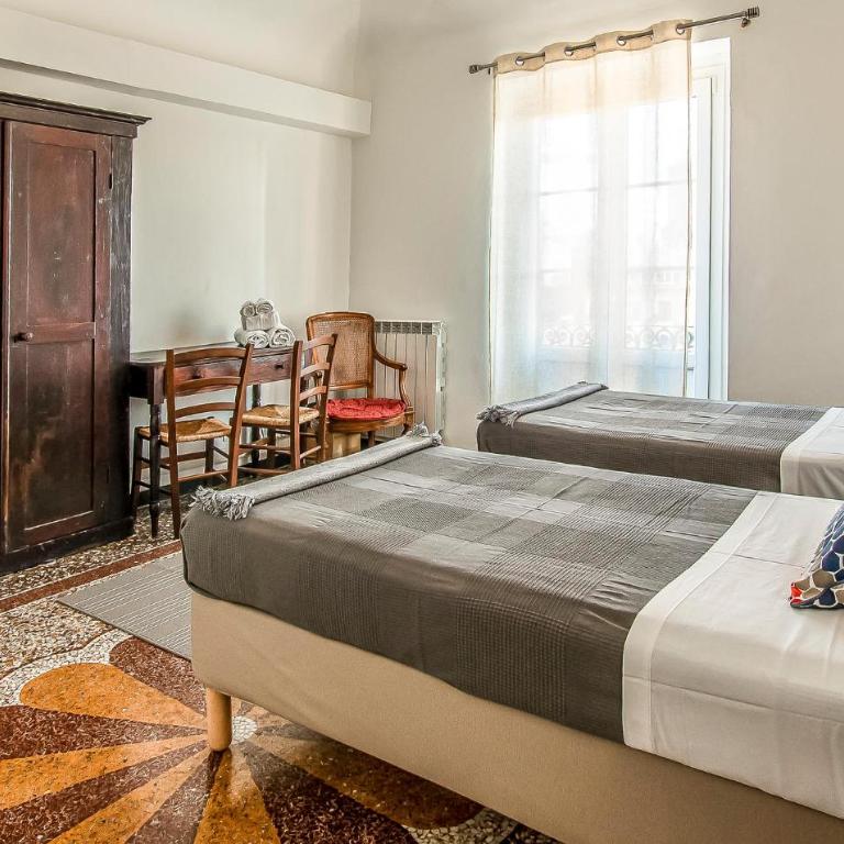 Beautiful Apartment In Genova With Wifi - Appartamento con 4 Camere da Letto - 17