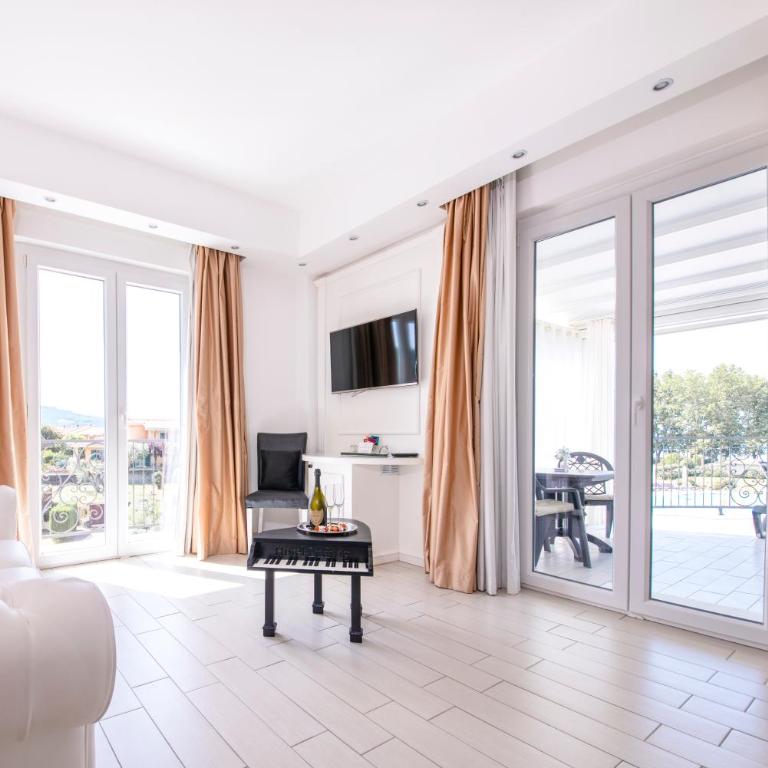 Ludwig Boutique Hotel & Spa - Suite Deluxe con Vasca Idromassaggio - 27