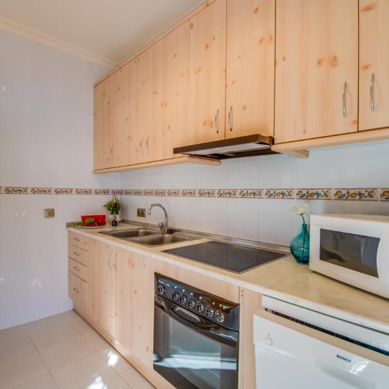 Ideal Property Mallorca - Lago Miguel - Casa - 9