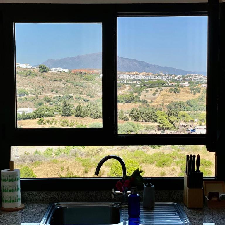 Ocean View Apartment Resina Golf Marbella/Estepona - Apartamento de 2 dormitorios - 25