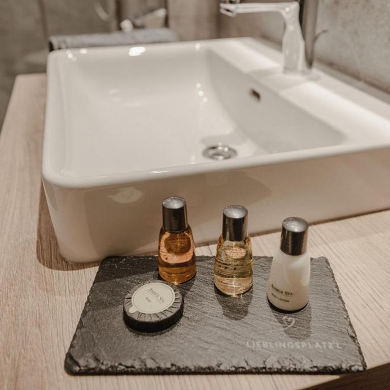 Lieblingsplatzl inklusive kostenfreiem Eintritt in die Alpentherme ganzjährig - im Sommer freie Bergbahnfahrten - Suite mit Sauna - 6