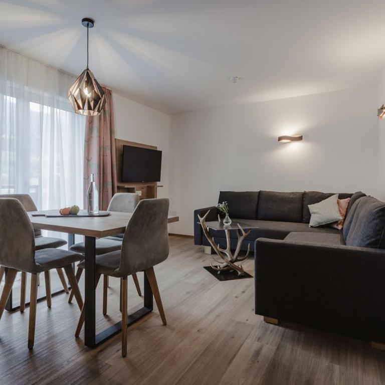 Lieblingsplatzl inklusive kostenfreiem Eintritt in die Alpentherme ganzjährig - im Sommer freie Bergbahnfahrten - Apartment mit Blick auf die Berge - 10