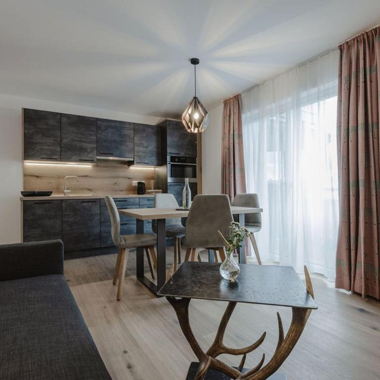 Lieblingsplatzl inklusive kostenfreiem Eintritt in die Alpentherme ganzjährig - im Sommer freie Bergbahnfahrten - Apartment mit Blick auf die Berge - 8