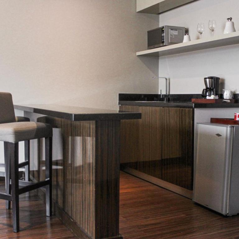 Holiday Inn Bucaramanga Cacique by IHG - One-Bedroom King Suite with Sofa Bed - 6