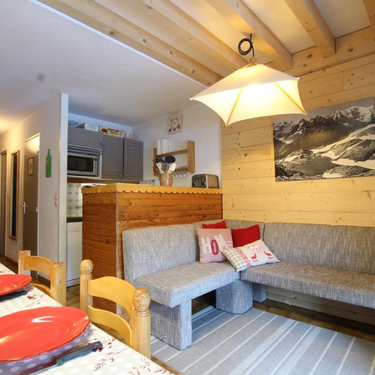 Triplex 6 Pers avec Balcon, Secteur Calme à Saint-Chaffrey, Proche Navette Skieur - Appartement 2 Chambres - 2