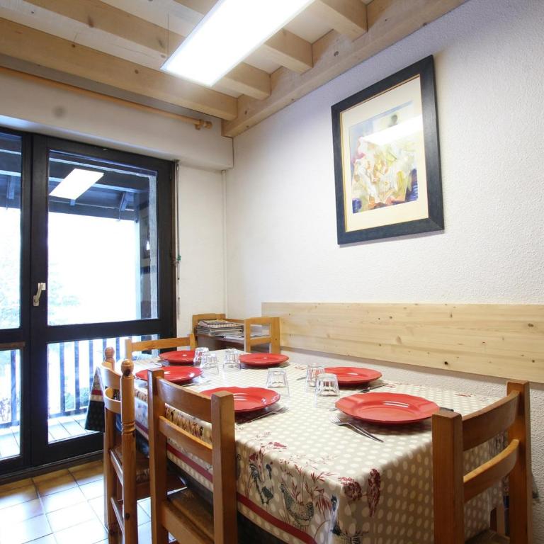 Triplex 6 Pers avec Balcon, Secteur Calme à Saint-Chaffrey, Proche Navette Skieur - Appartement 2 Chambres - 5