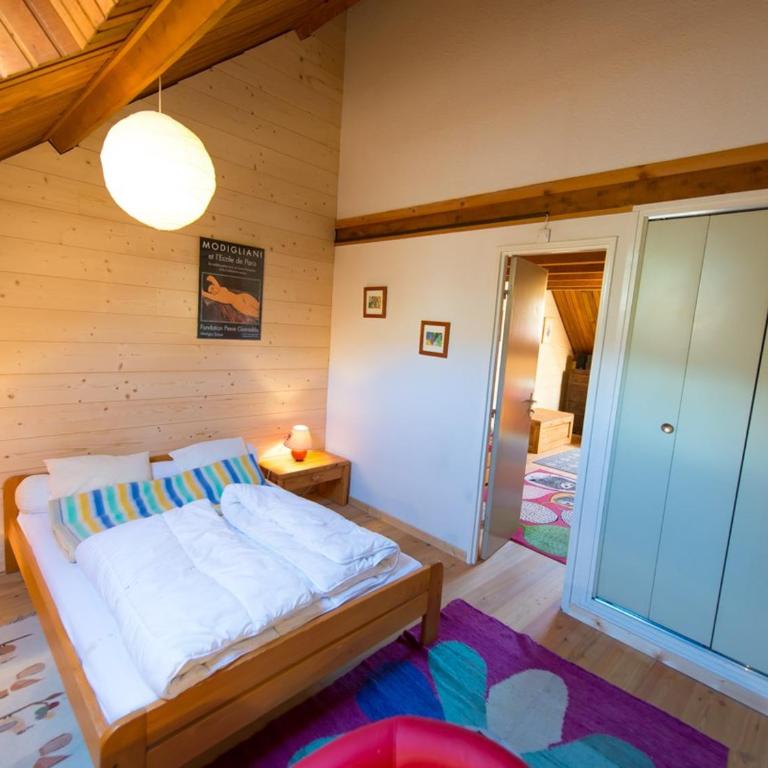 Triplex 6 Pers avec Balcon, Secteur Calme à Saint-Chaffrey, Proche Navette Skieur - Appartement 2 Chambres - 6