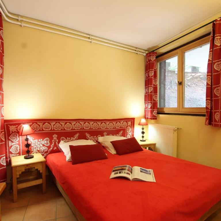 Charmant T2 avec coin montagne, proche pistes et commerces, 6 couchages, terrasse, Serre Chevalier - Appartement 1 Chambre - 6
