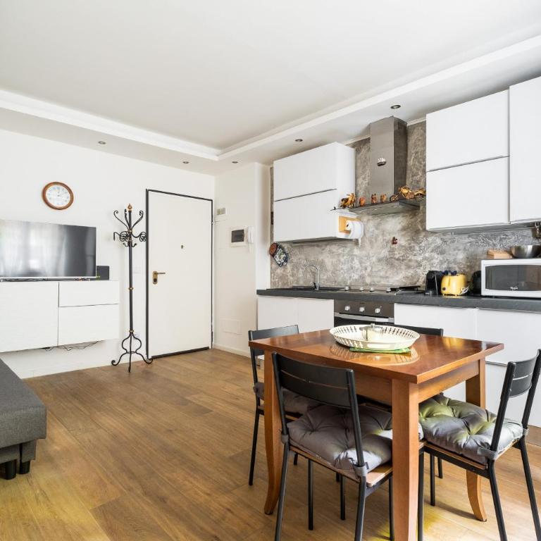 XVI Charm Apartment by Wonderful Italy - Apartment - 11
