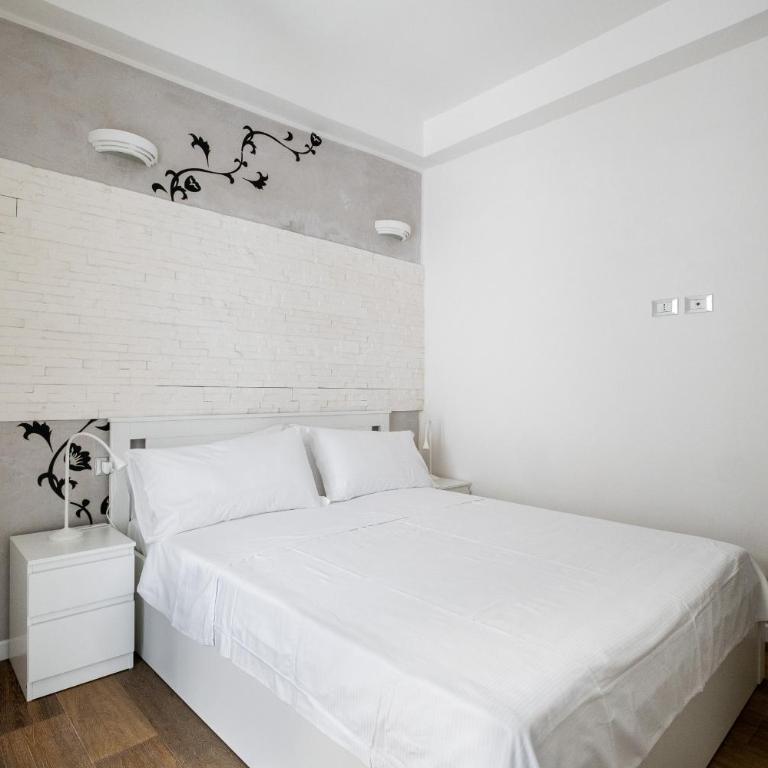 XVI Charm Apartment by Wonderful Italy - Apartment - 14