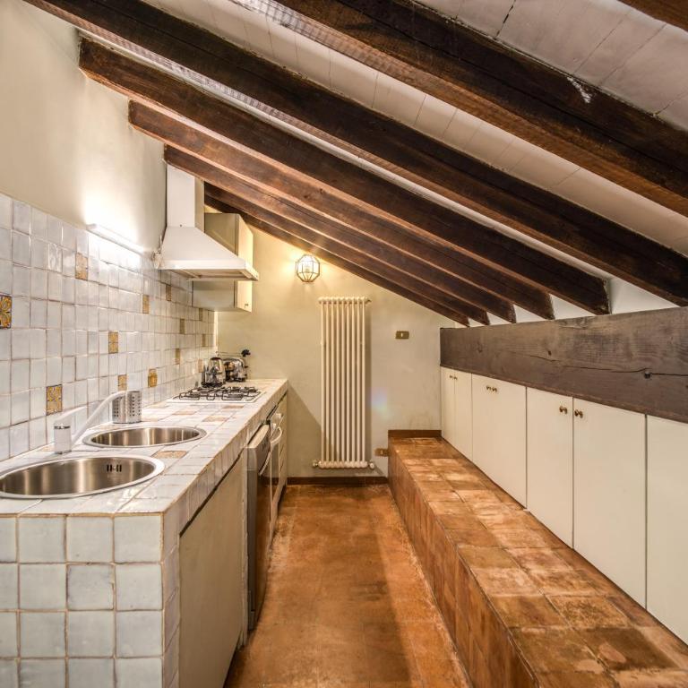 Sant'eligio attic with exclusive terrace campo di fiori - Appartamento con 2 Camere da Letto - 9